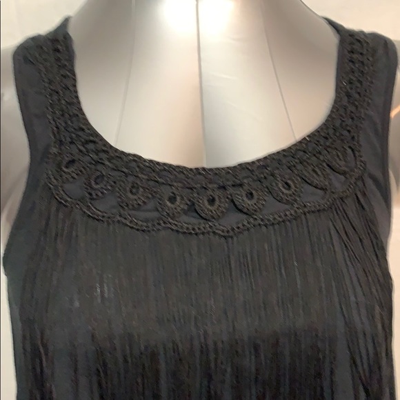 SALE!!! High low tank with fringe detail - Picture 3 of 8